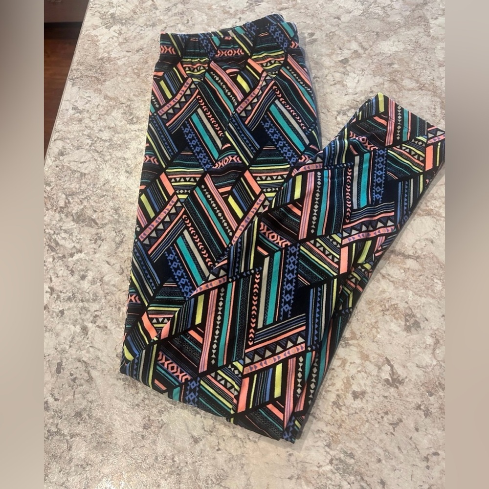 No Boundaries Neon Abstract print Leggings Large